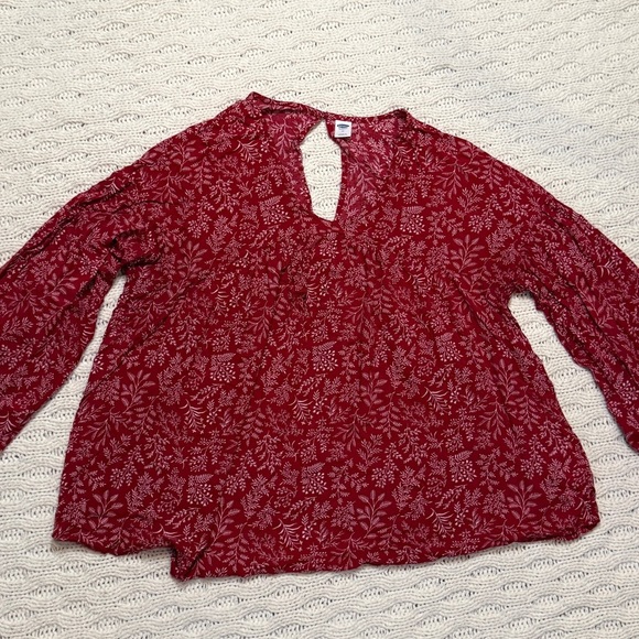 Old Navi Floral Red Women's Top size M - Picture 1 of 10